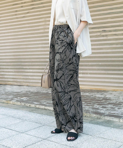 寬鬆直筒長褲