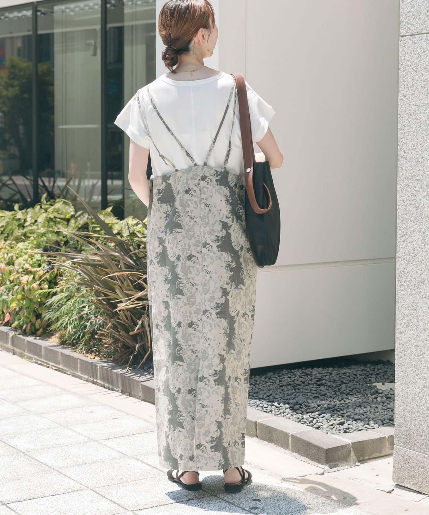 亞麻混紡提花吊帶連衣裙
