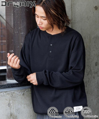 Drymix(R) / 乾爽混紡寬鬆版型華夫格亨利領T恤