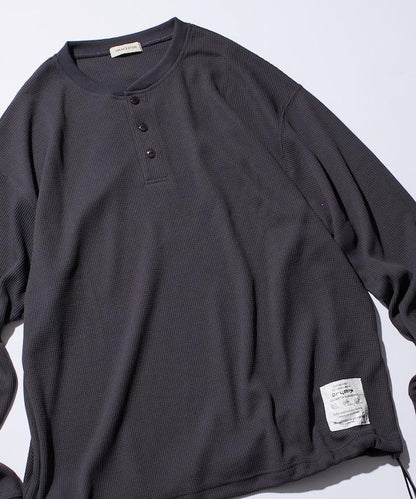 Drymix(R) / 乾爽混紡寬鬆版型華夫格亨利領T恤