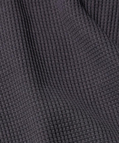 Drymix(R) / 乾爽混紡寬鬆版型華夫格亨利領T恤