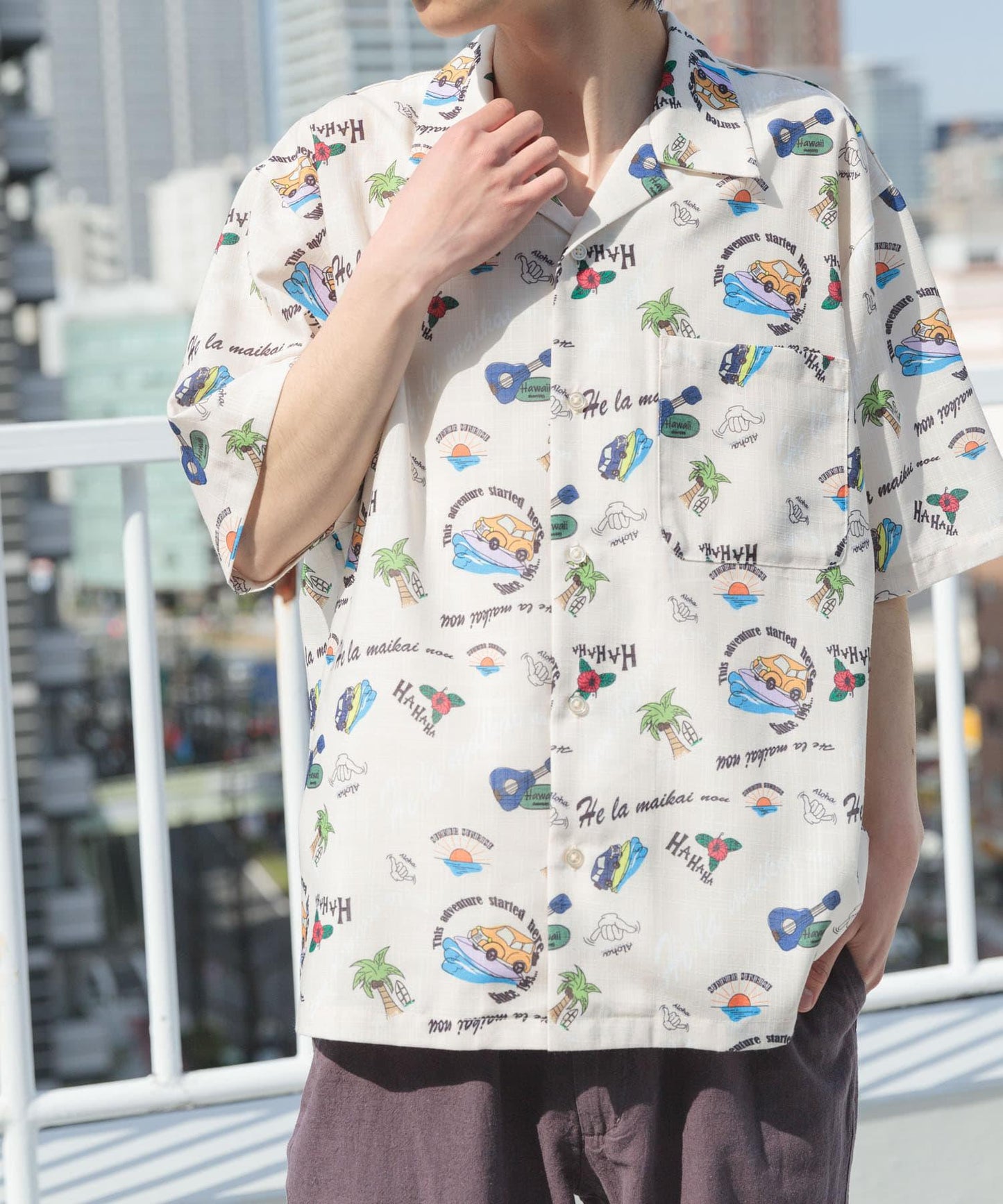 夏威夷印花開領短袖襯衫
