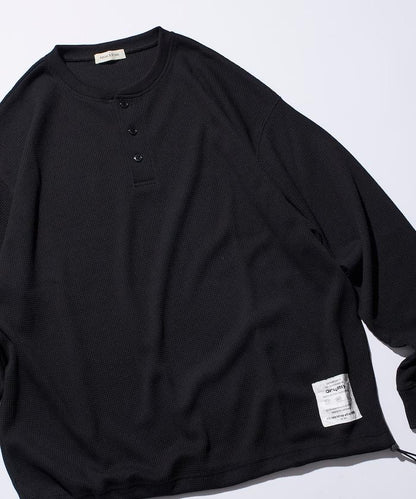 Drymix(R) / 乾爽混紡寬鬆版型華夫格亨利領T恤