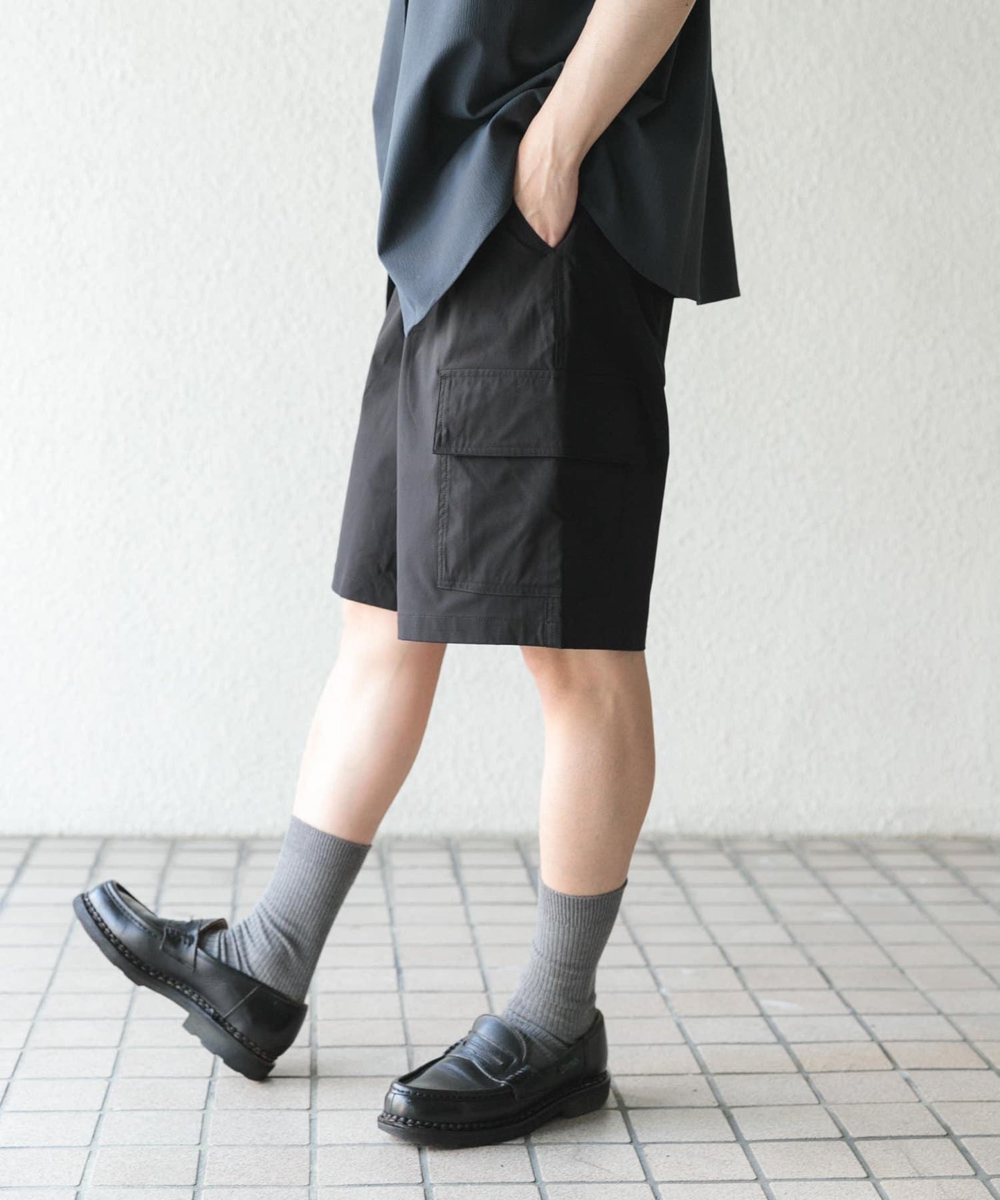 鬆緊腰休閒工裝短褲