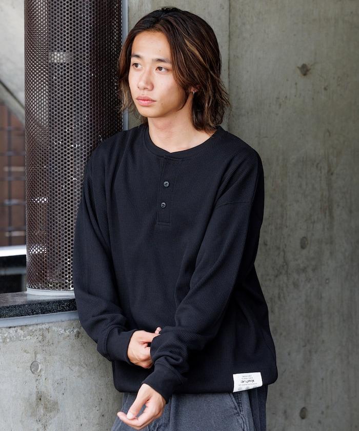 Drymix(R) / 乾爽混紡寬鬆版型華夫格亨利領T恤