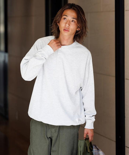 Drymix(R) / 乾爽混紡寬鬆版型華夫格亨利領T恤