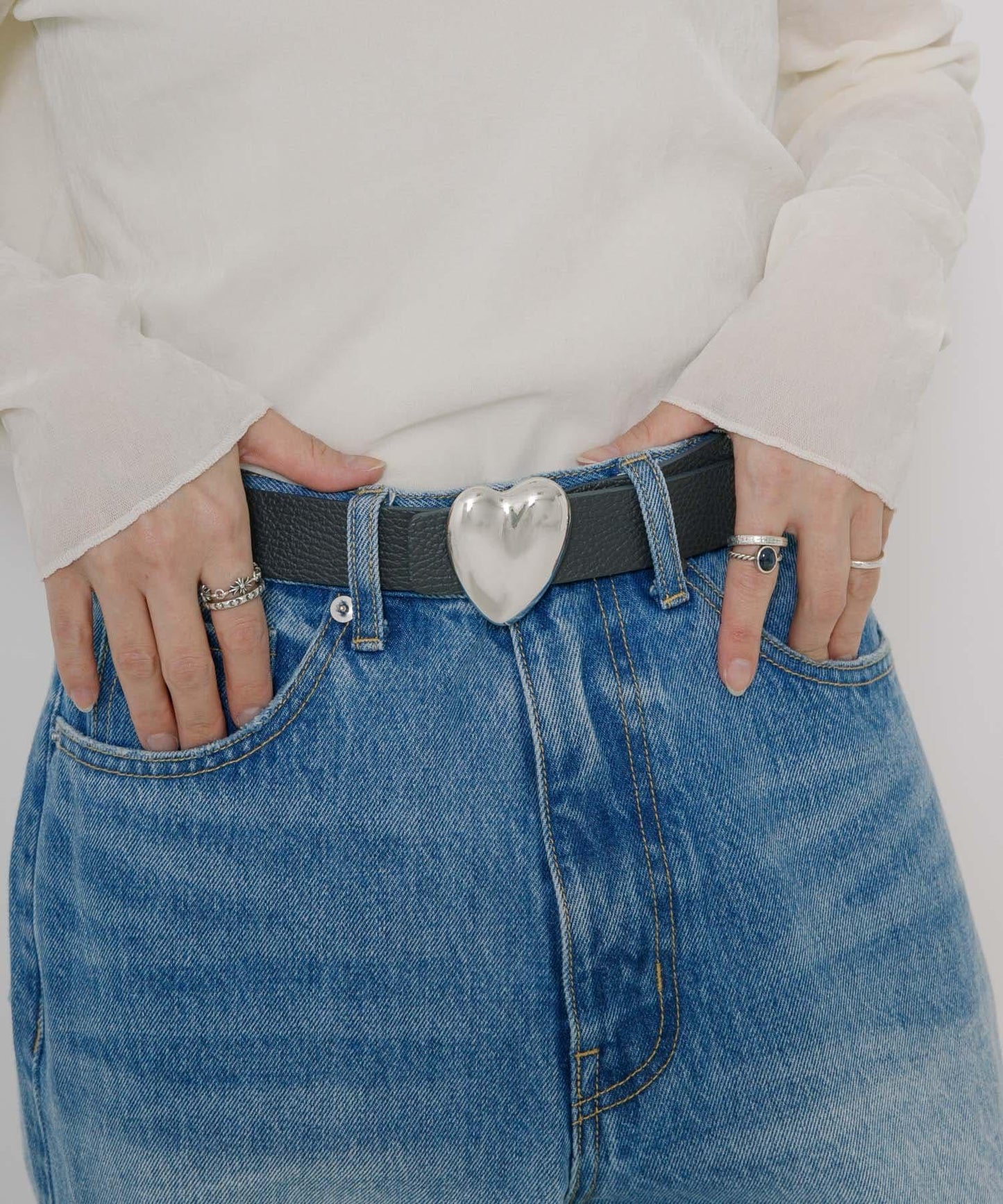 A VACATION 心形銀色腰帶