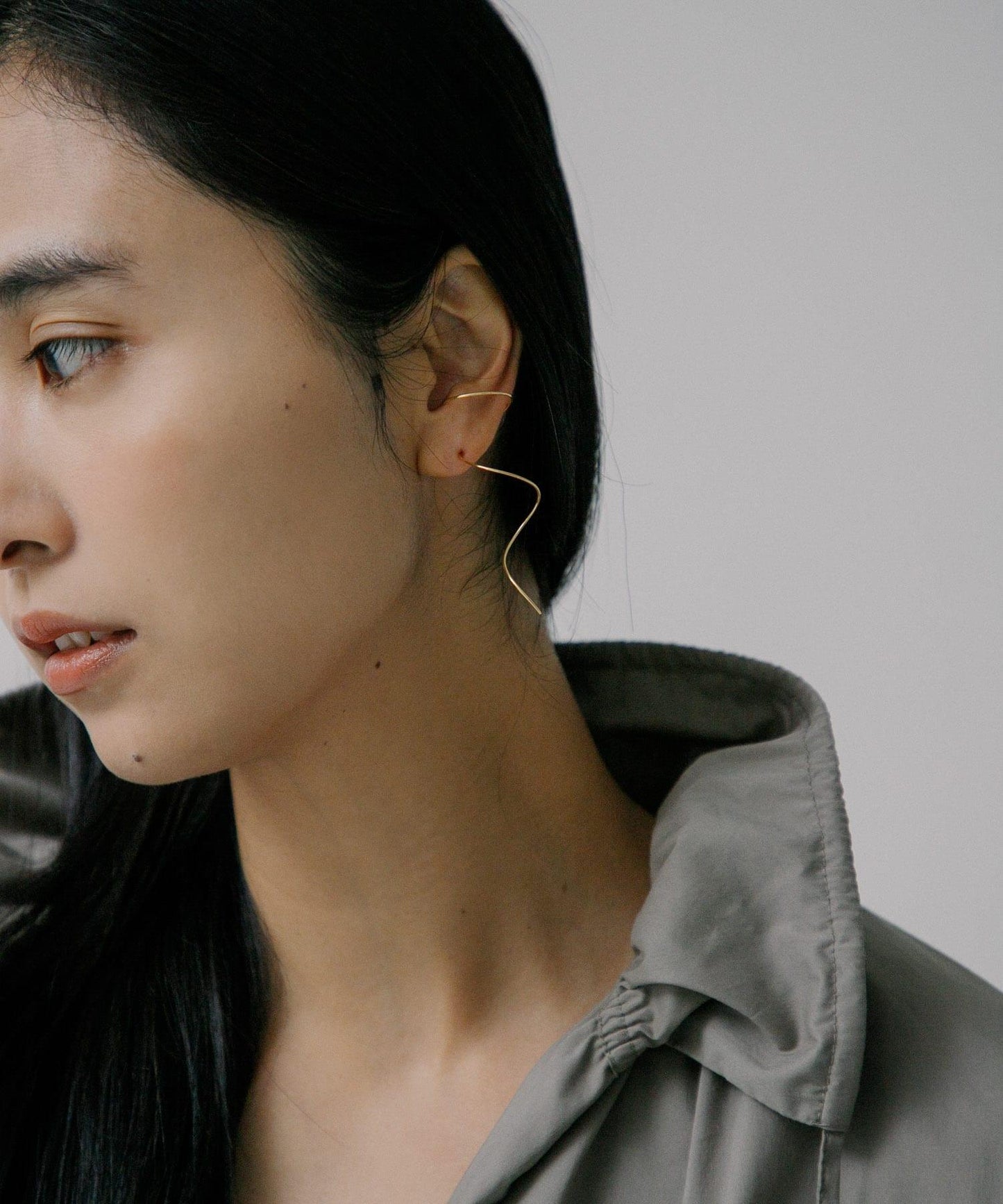 decor『デコール』 18K螺旋耳釘