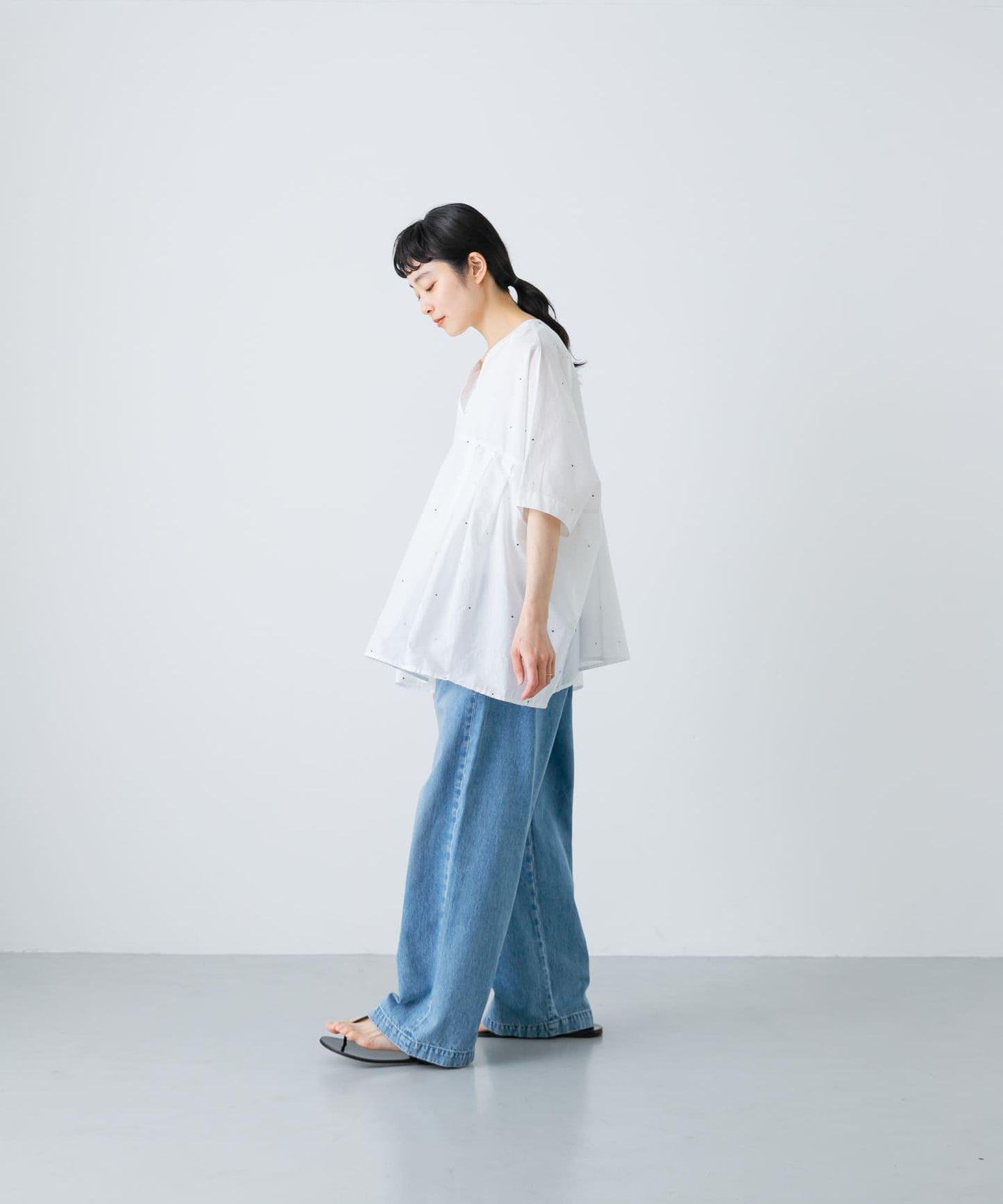波點刺繡寬鬆套頭衫