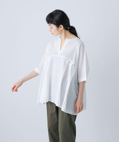 波點刺繡寬鬆套頭衫
