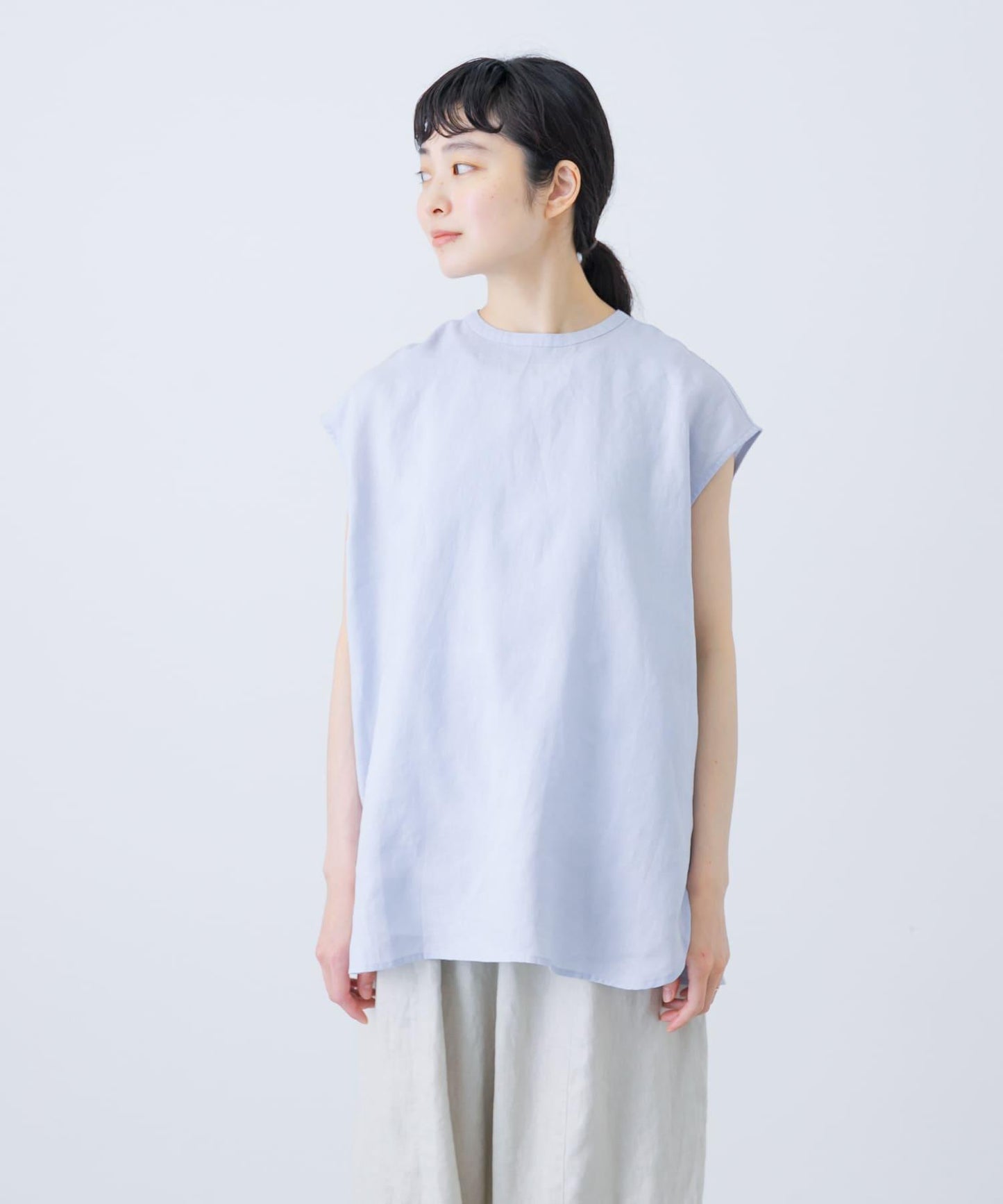亞麻法式圓領
