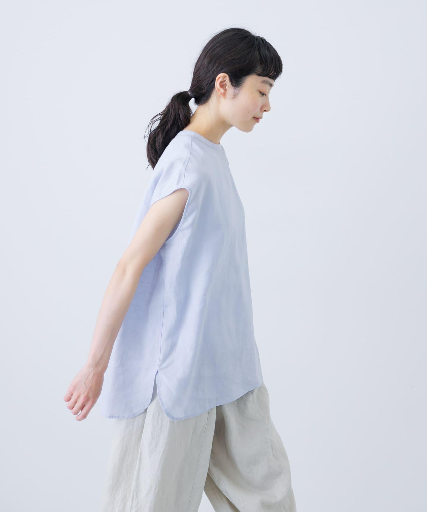 亞麻法式圓領