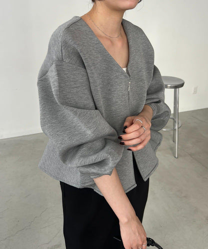 【顯瘦提臀】荷葉邊拉鍊開衫