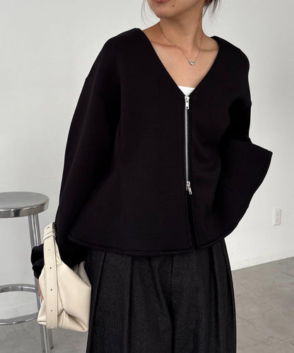 【顯瘦提臀】荷葉邊拉鍊開衫