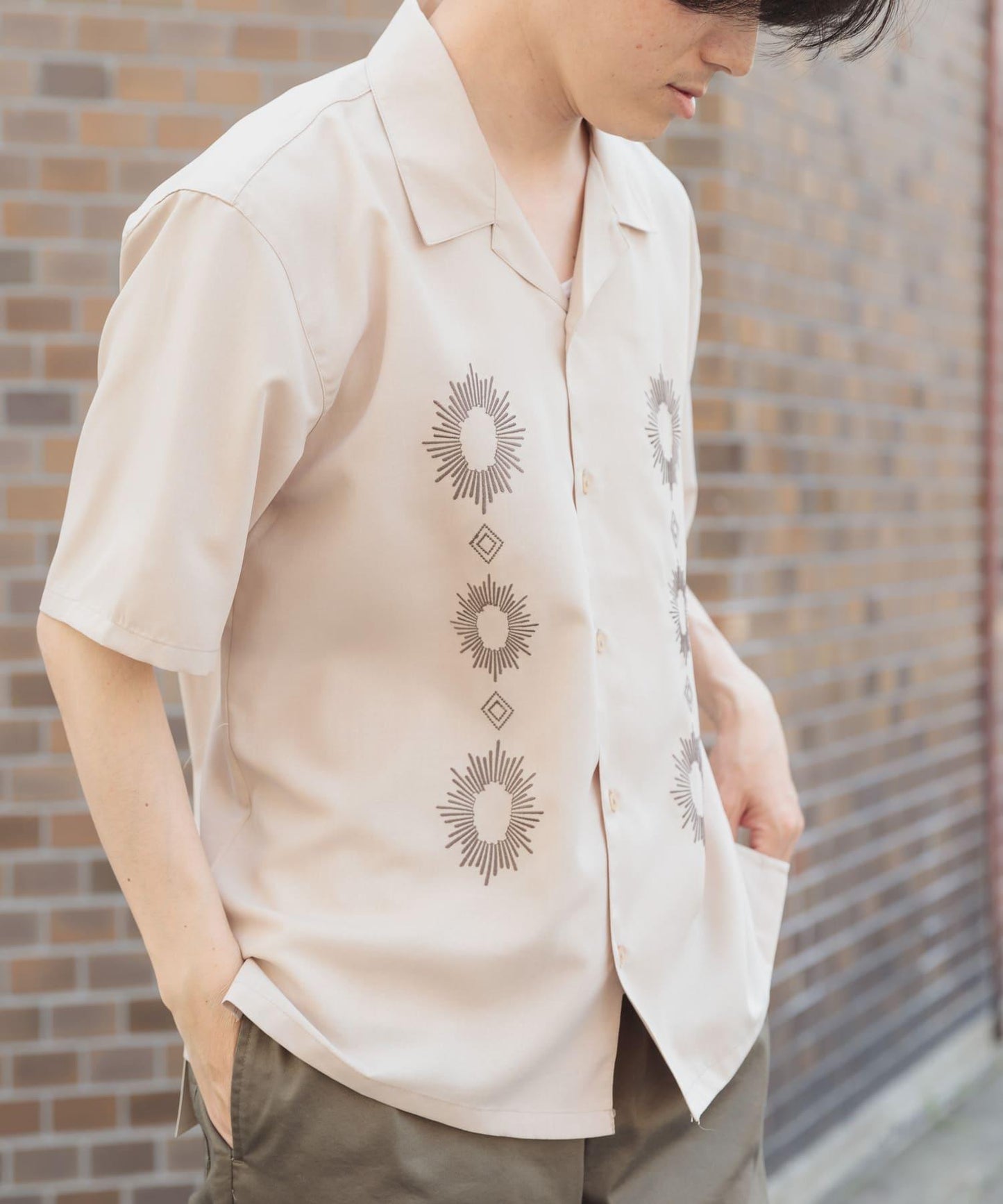 圖案刺繡涼感短袖襯衫