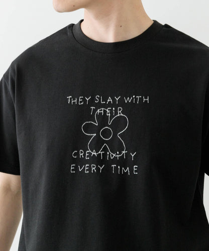 字母刺繡T恤 creativity