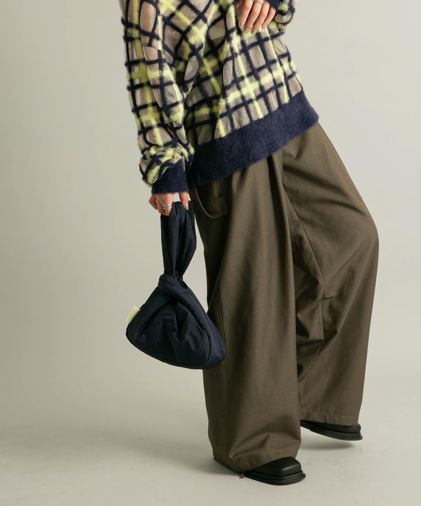 單肩尼龍羽絨包