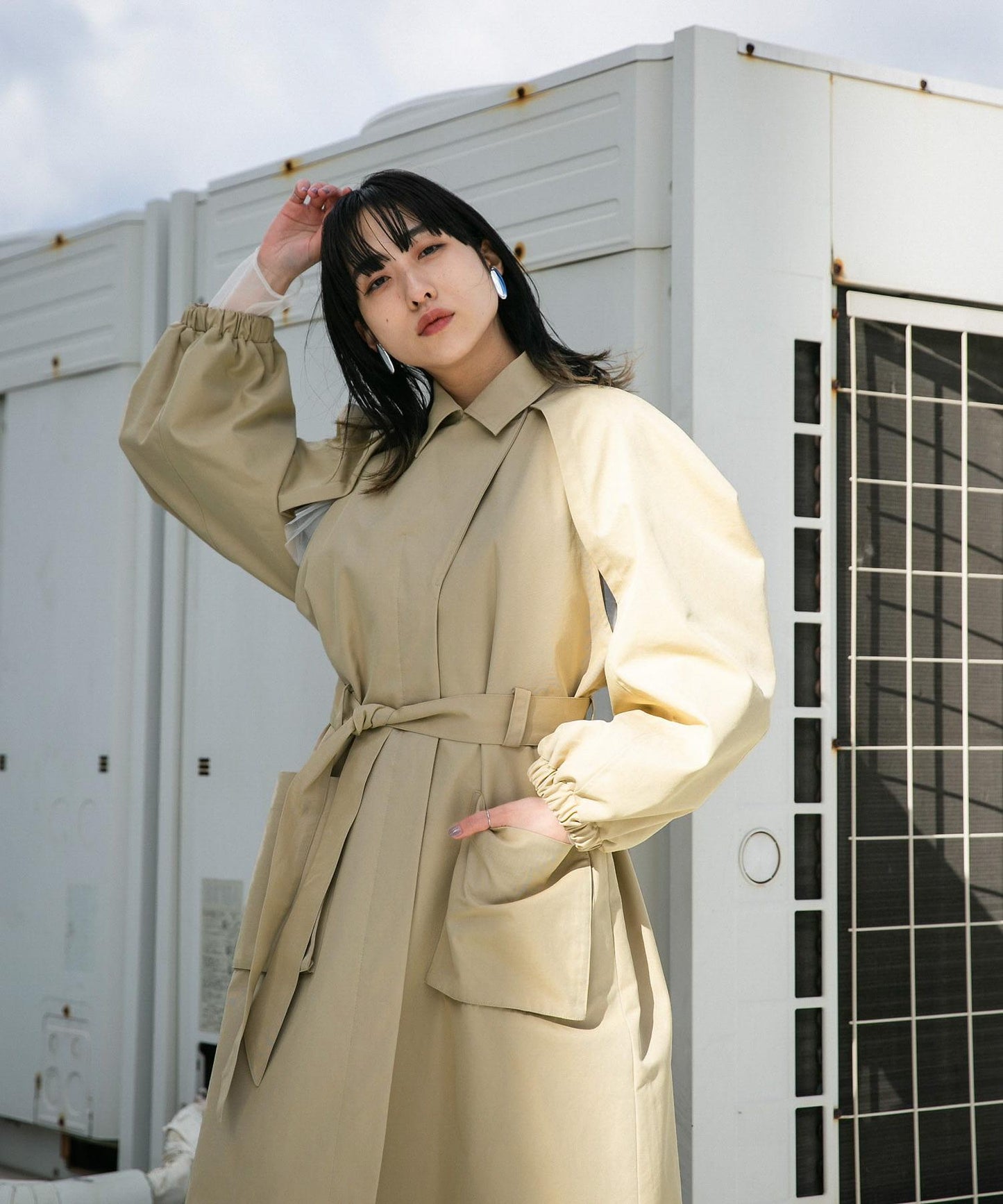 立體袖設計大衣