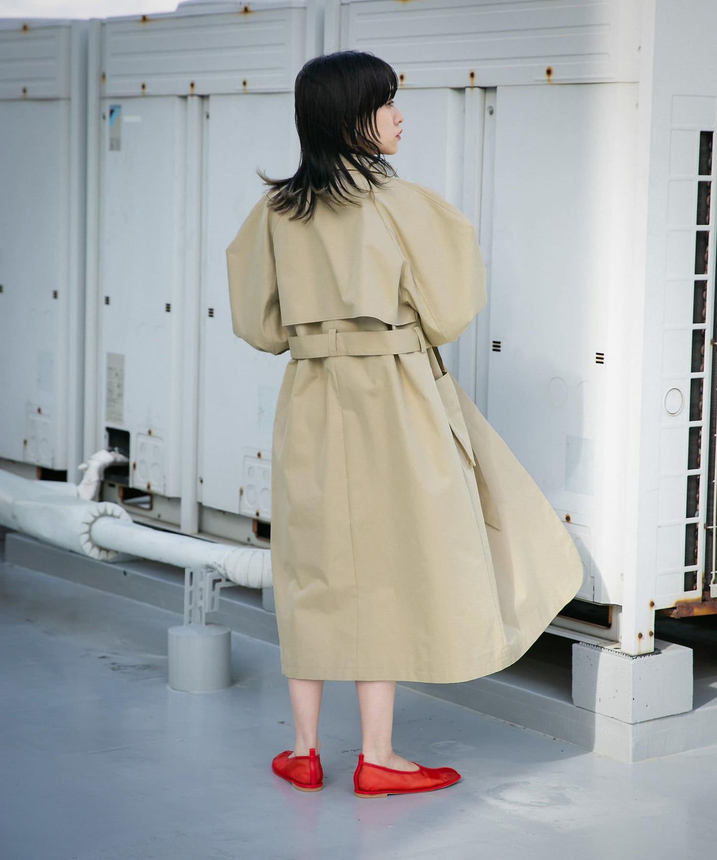 立體袖設計大衣