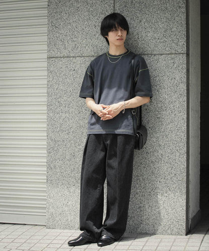 中性拼色縫線設計T恤（五分袖）