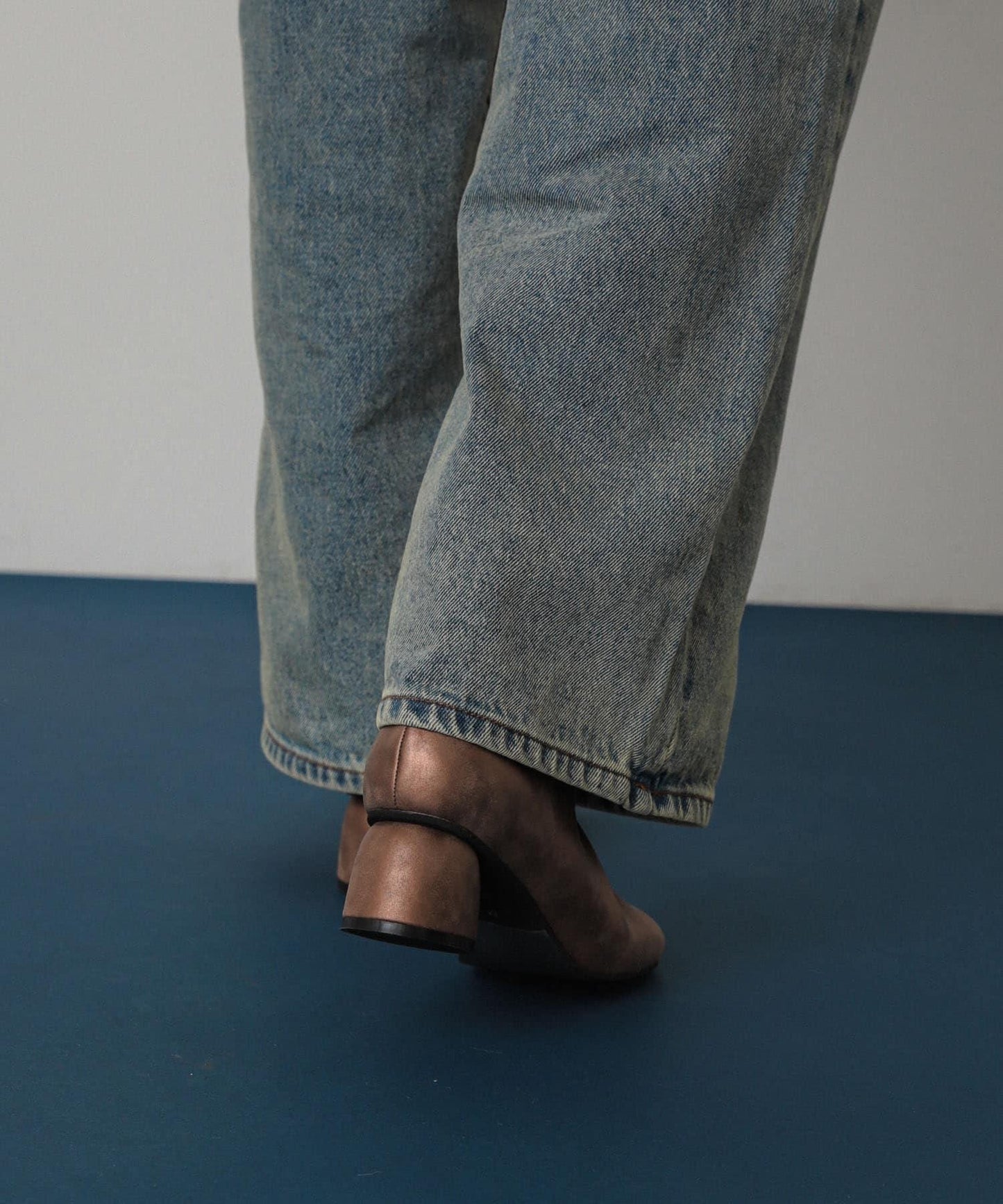 復古風金屬質感靴