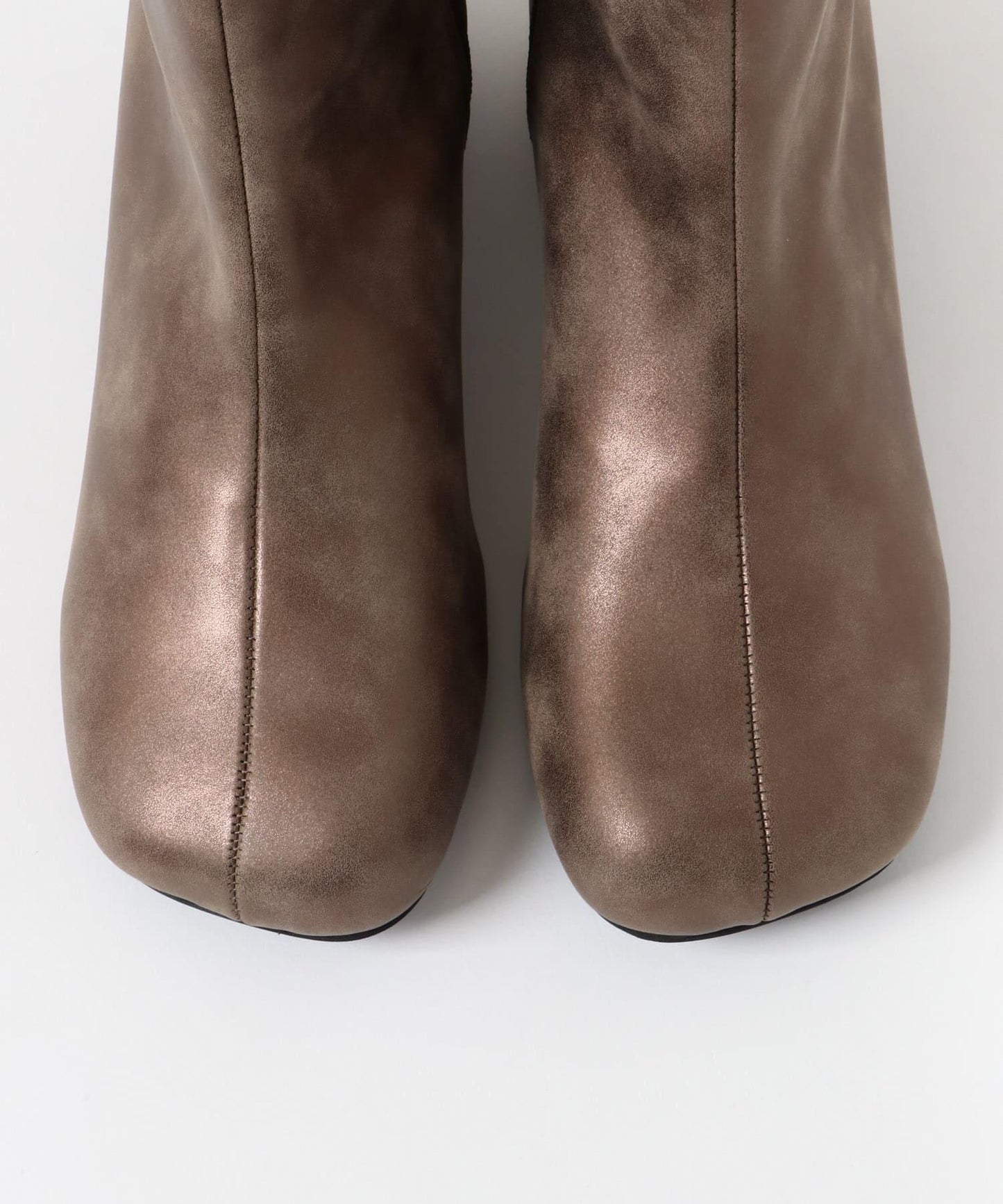 復古風金屬質感靴