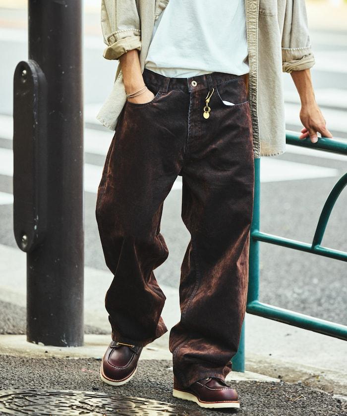 直筒版型植絨寬鬆牛仔褲