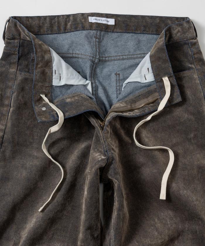 直筒版型植絨寬鬆牛仔褲