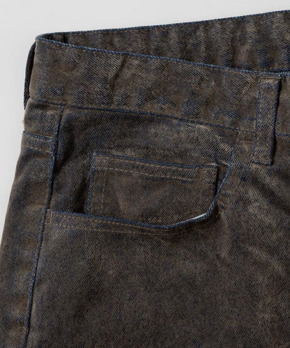 直筒版型植絨寬鬆牛仔褲