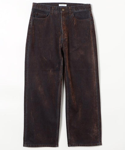 直筒版型植絨寬鬆牛仔褲