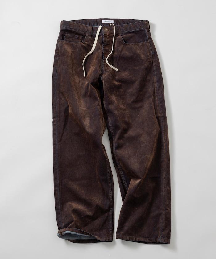 直筒版型植絨寬鬆牛仔褲