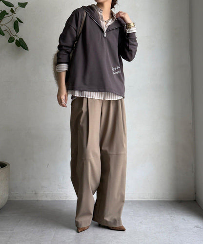 亮片字母連帽衛衣