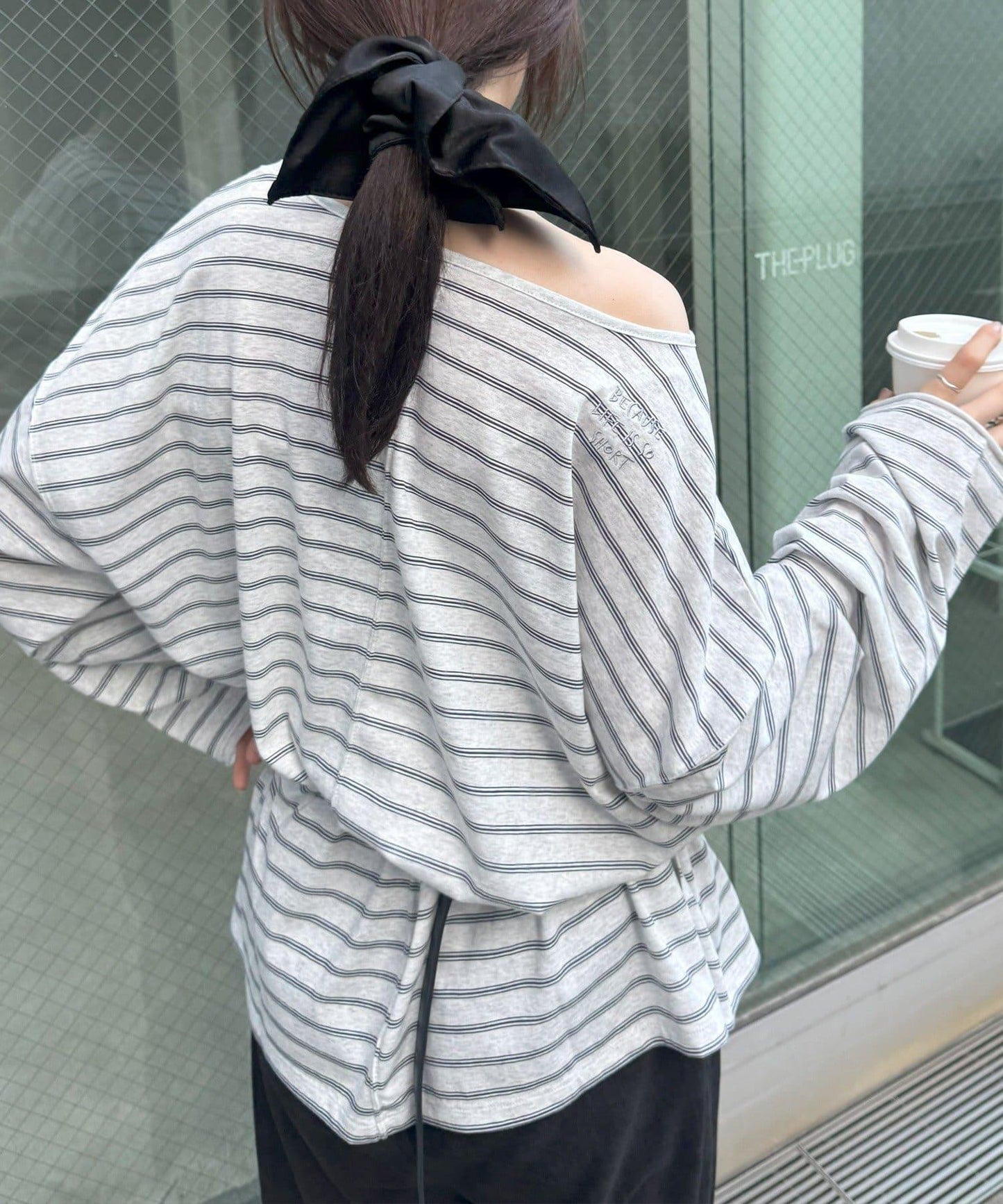 透視斜紋條紋單點刺繡寬鬆T恤