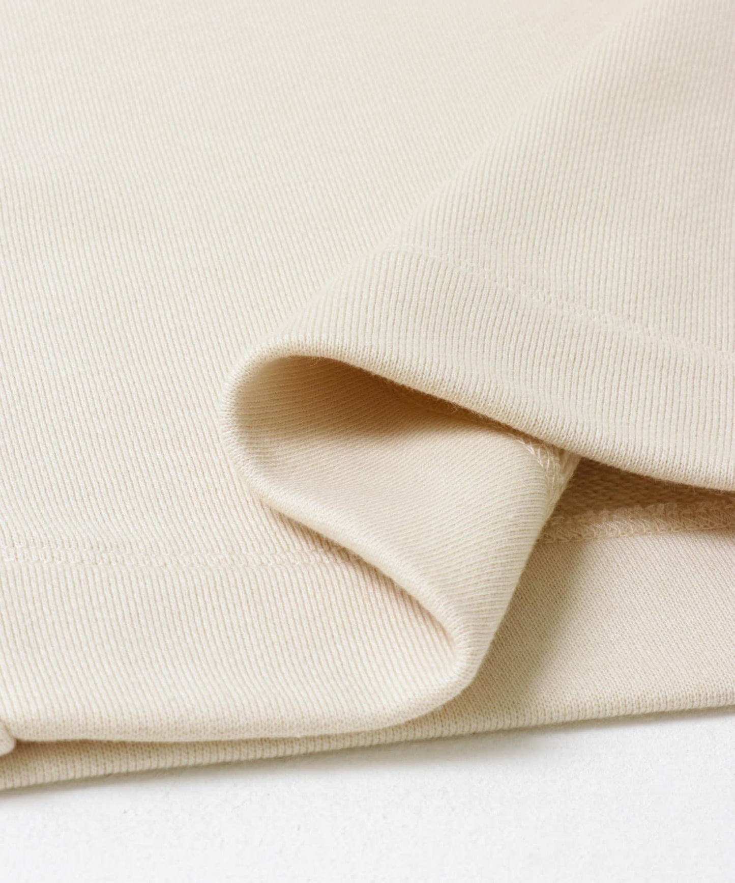 『UR TECH』衛衣直筒褲