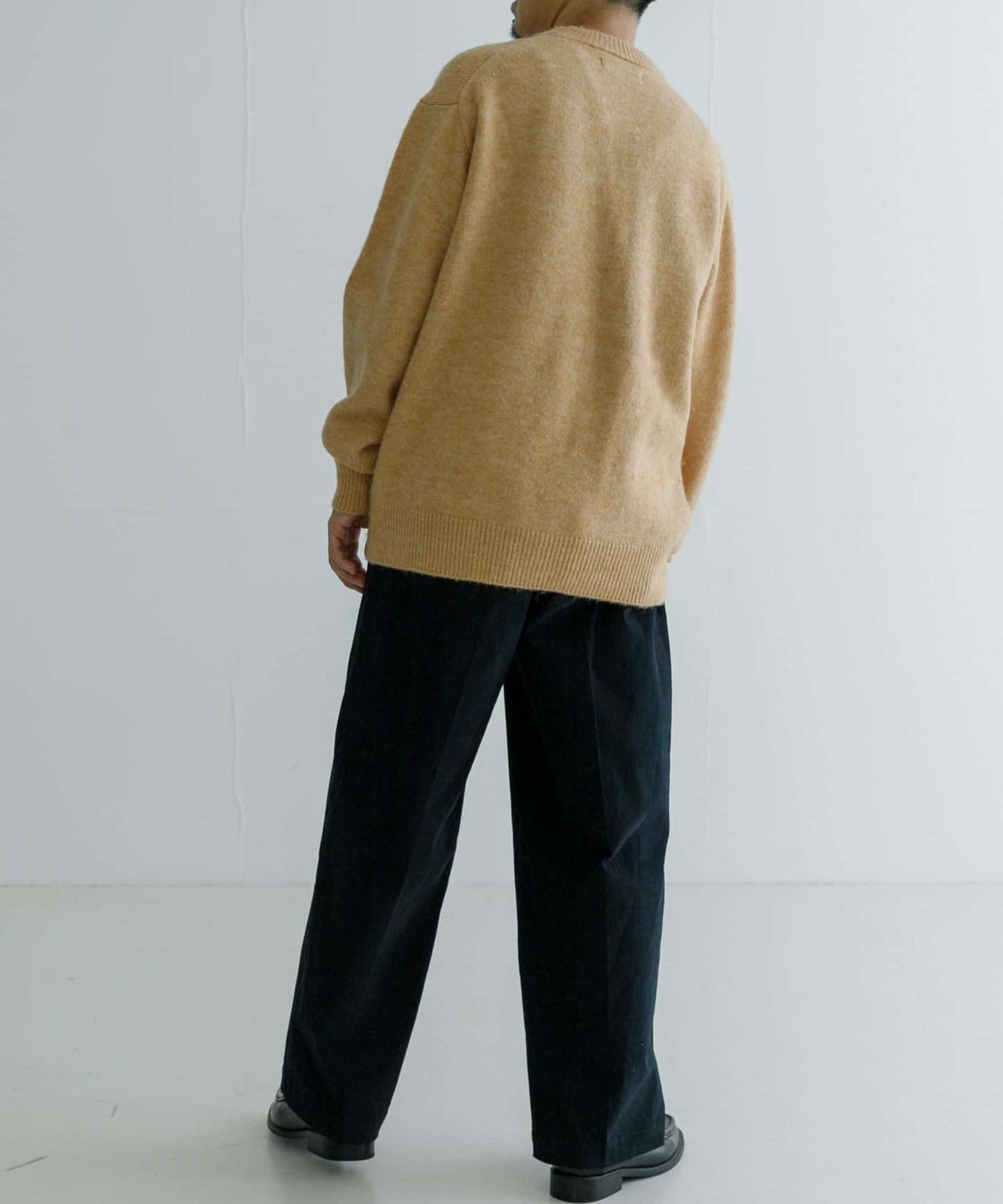 UR GREEN圓領針織衫