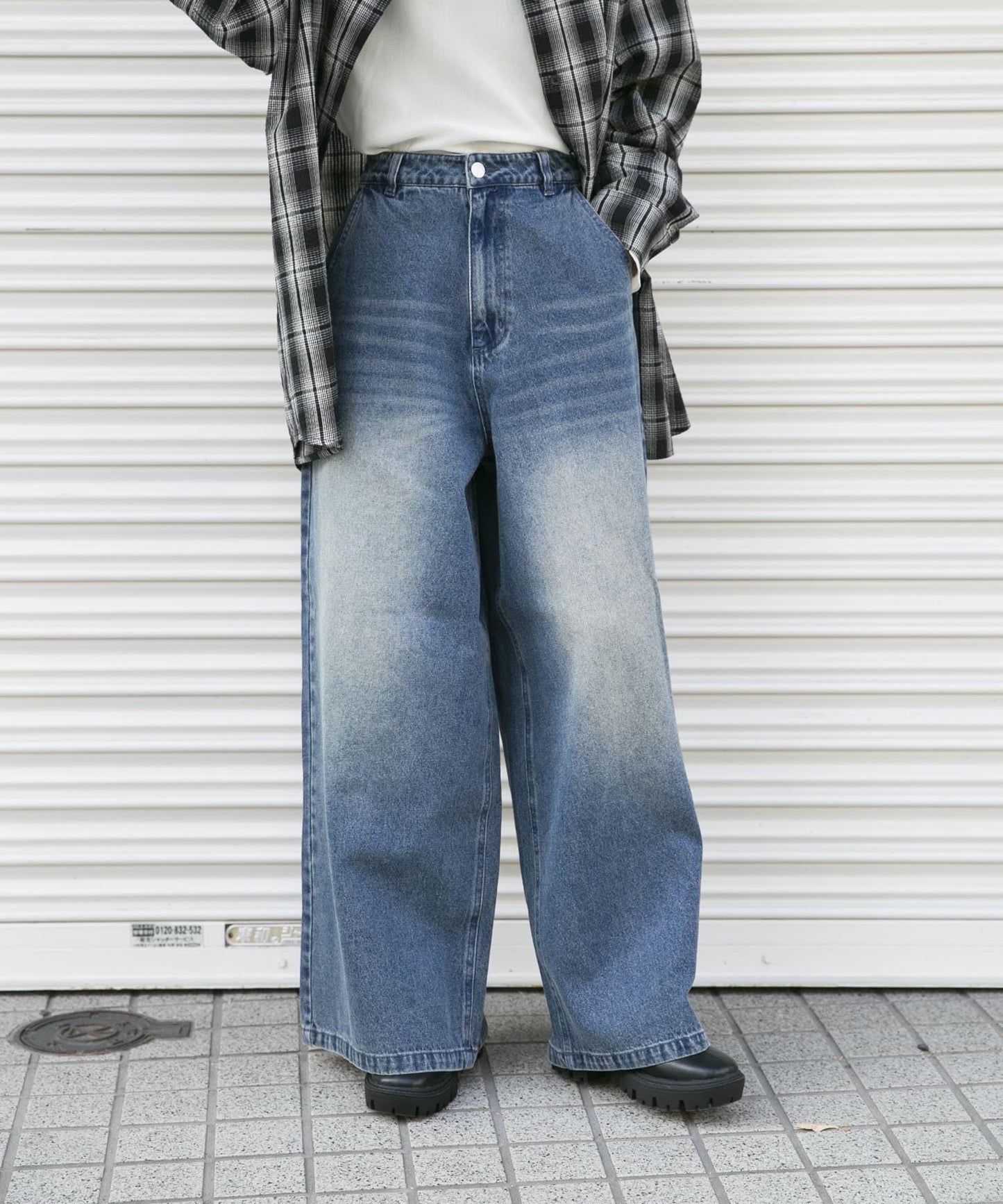 寬鬆牛仔褲
