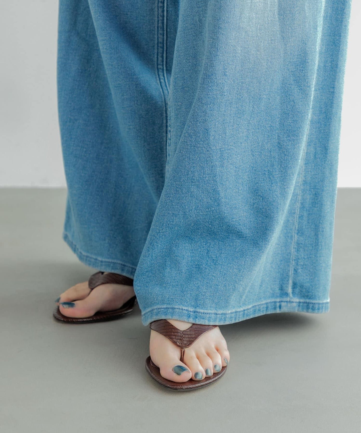 LE MONDE BERYL 微坡跟人字拖涼鞋