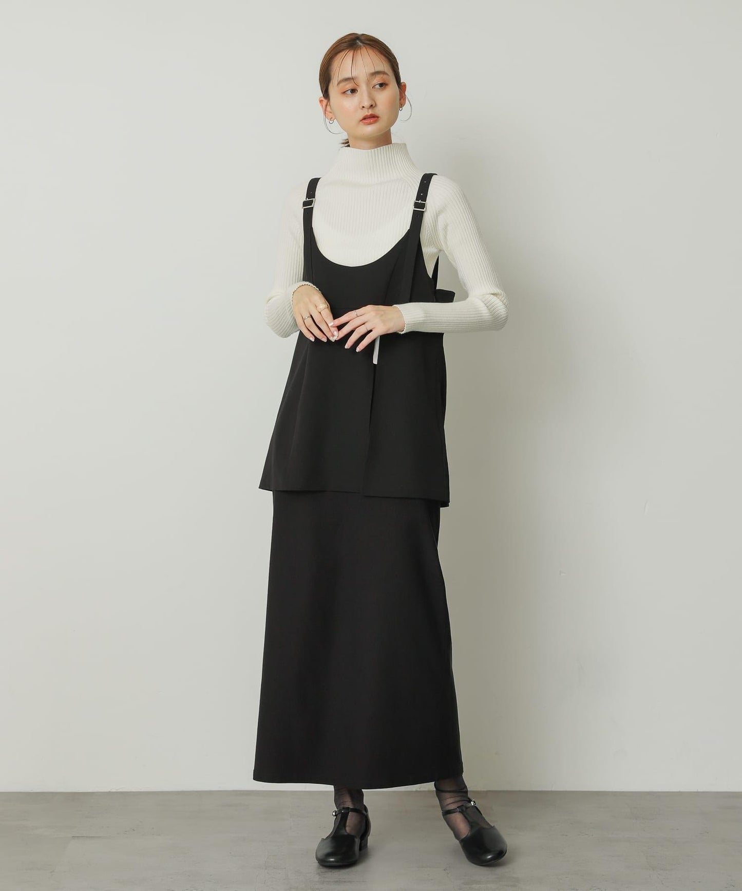 分體式T型帶女鞋
