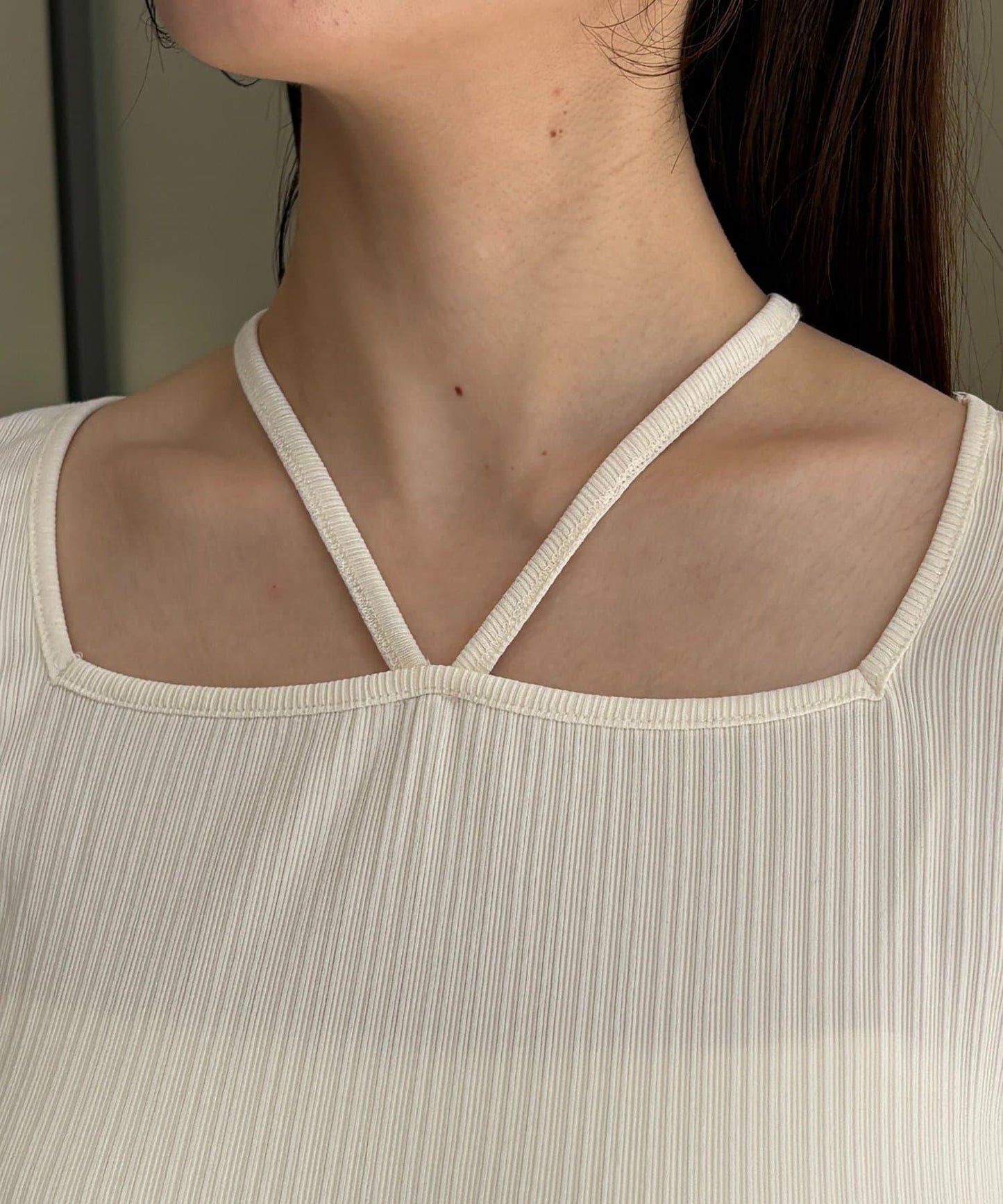 帶吊墜掛脖羅紋套頭衫