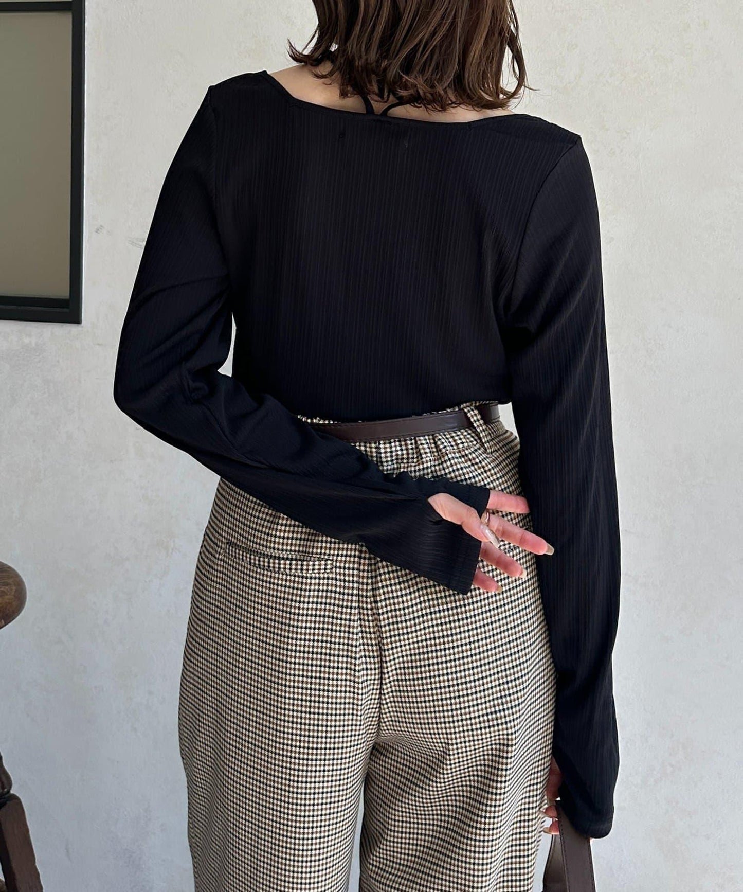 帶吊墜掛脖羅紋套頭衫