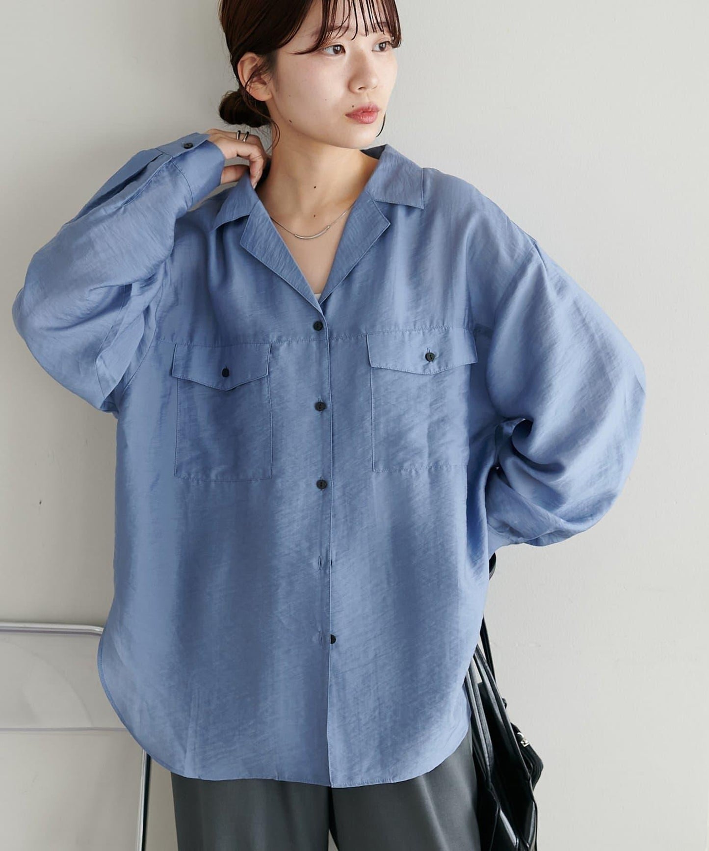 【Discoat】透視黑色紐扣開領襯衫