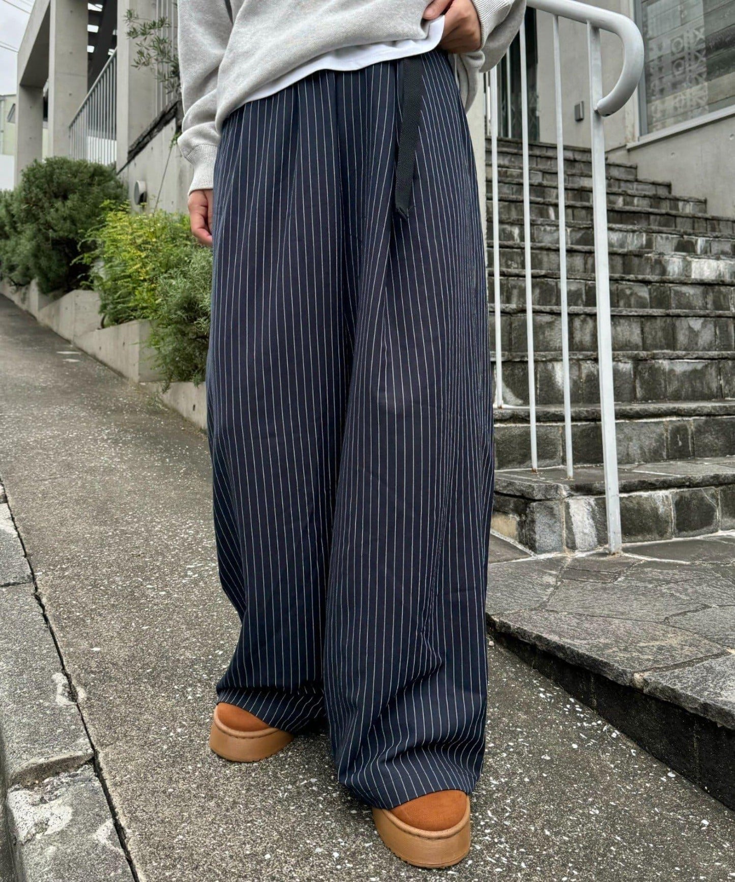 【UNISEX】側邊腰帶寬鬆西裝褲