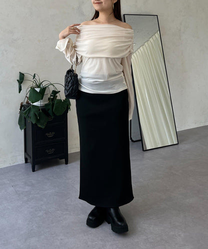 袖開叉透視天鵝絨一字肩上衣