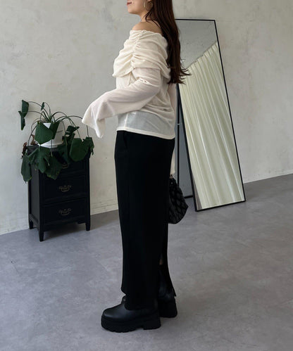 袖開叉透視天鵝絨一字肩上衣