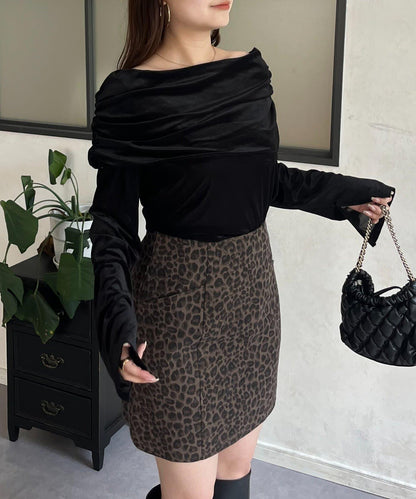 袖開叉透視天鵝絨一字肩上衣