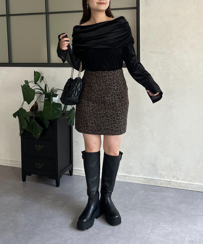 袖開叉透視天鵝絨一字肩上衣