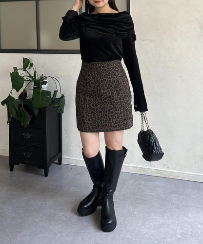 袖開叉透視天鵝絨一字肩上衣