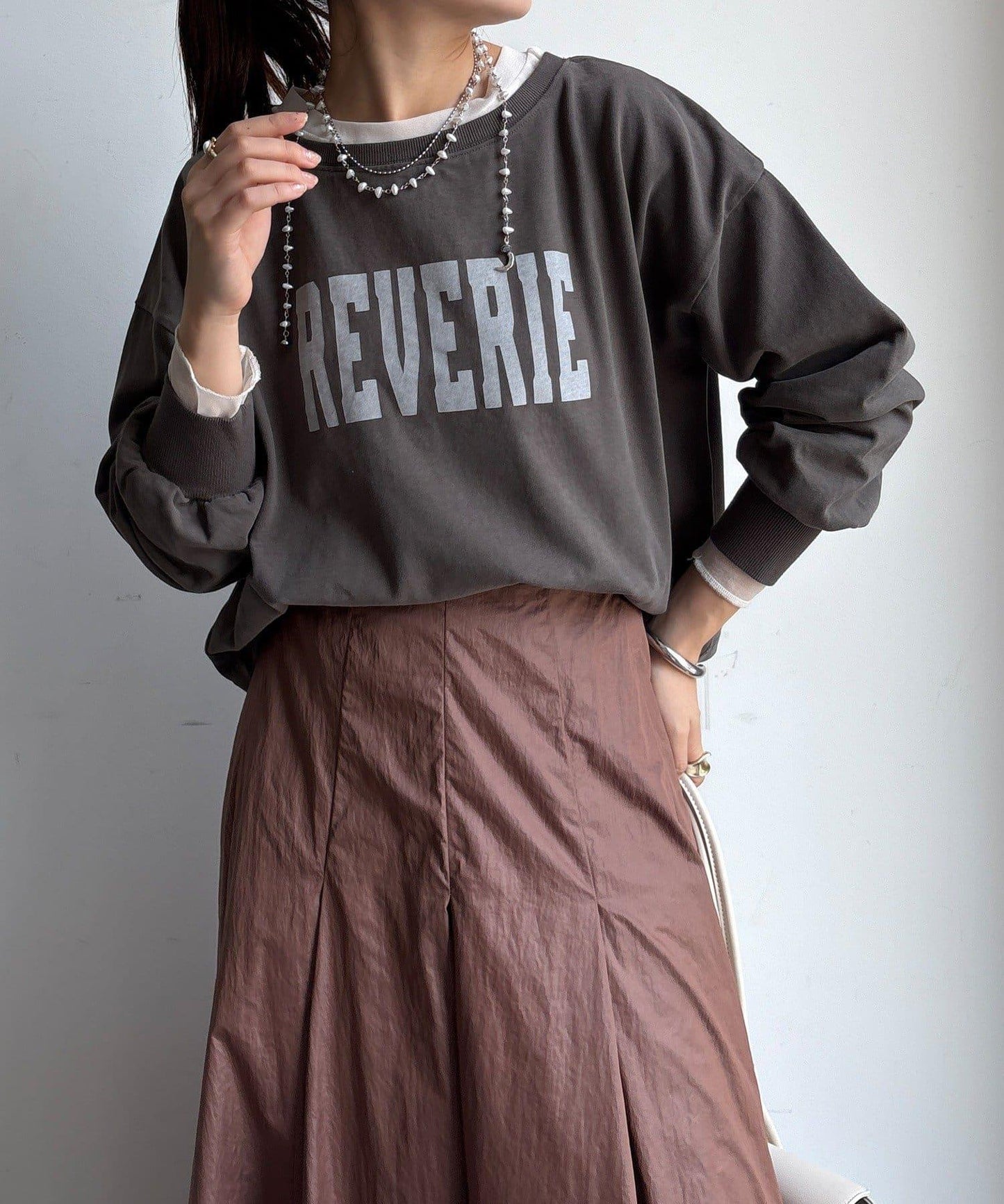 標誌短款套頭衫