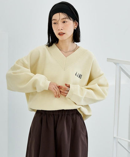 特別款V領套頭衫/衛衣風針織衫