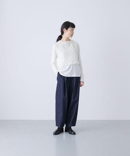 波點刺繡羊毛紗布圍兜